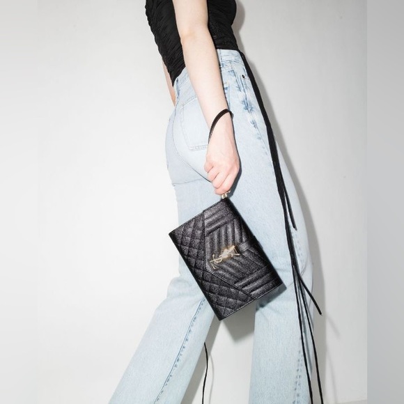 Saint Laurent Monogram YSL-Plaque Quilted Leather Envelope Leather Clutch Pouch - Picture 2 of 12